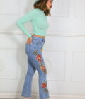 Vaquero Bordado Push Up - Imagen 2
